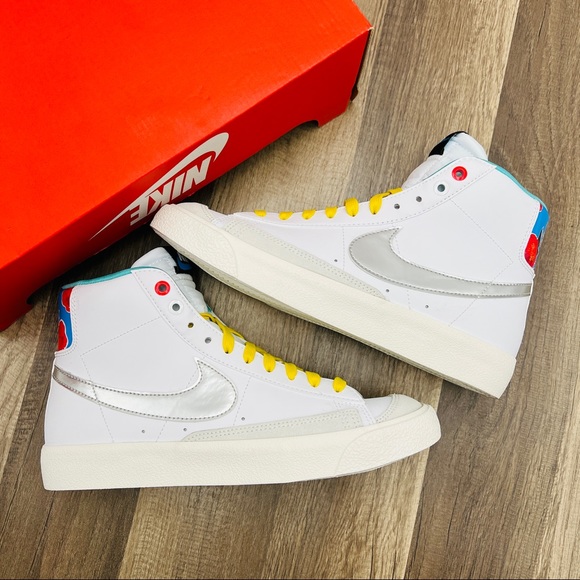 Nike Blazer Mid '77 - Picture 2 of 6